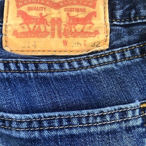 Men's Levi’s 514 High Rise Mom Straight Leg Jeans Ripped/Distressed - Picture 9 of 11